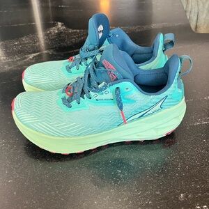 Altra Women's Teal and Aqua Running Shoes